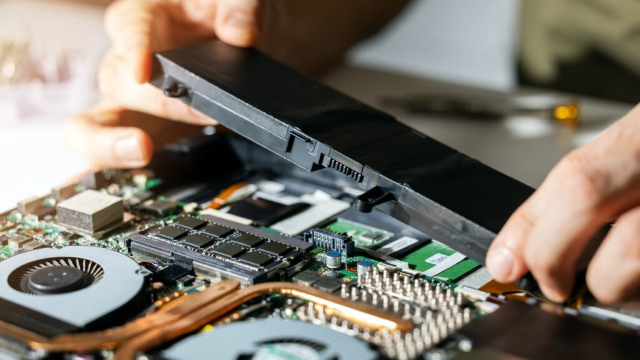 Keep Working Without Interruptions – Replacement Battery for HP Notebook