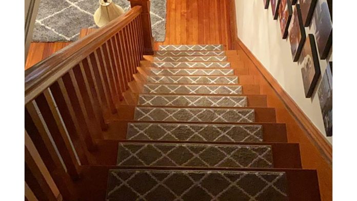 What-Are-the-Top-Benefits-of-Installing-Non-Slip-Stair-Mats